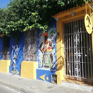 Tree House Hostal